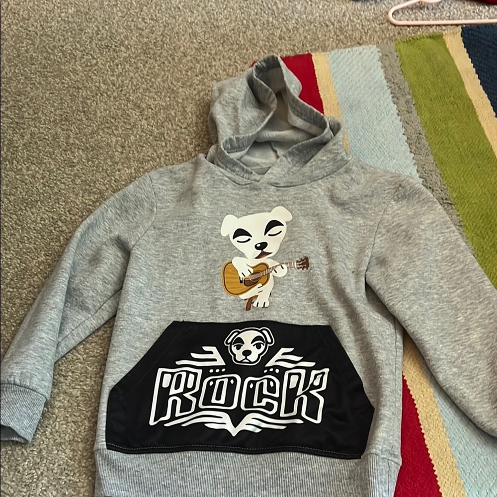 Gray and Black Graphic Hoodie Sweatshirt